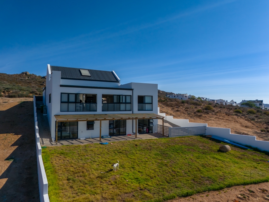 4 Bedroom Property for Sale in Britannica Heights Western Cape